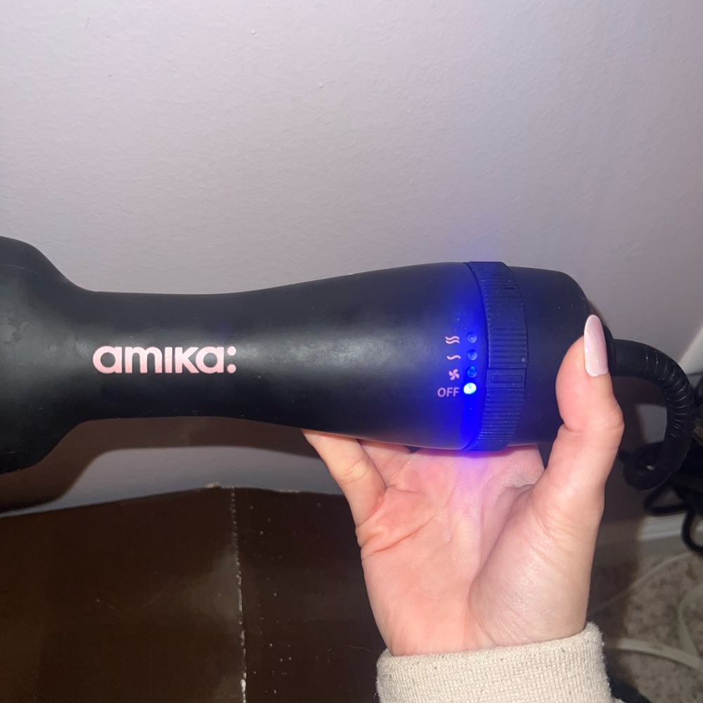 Amika Black Hair Styling Brush - Picture 3 of 3